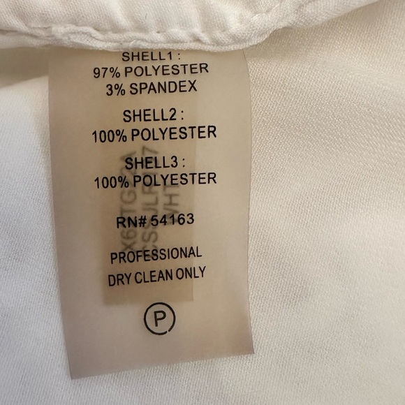 Calvin Klein Plus Size White Lace Sleeveless Top - Picture 9 of 14